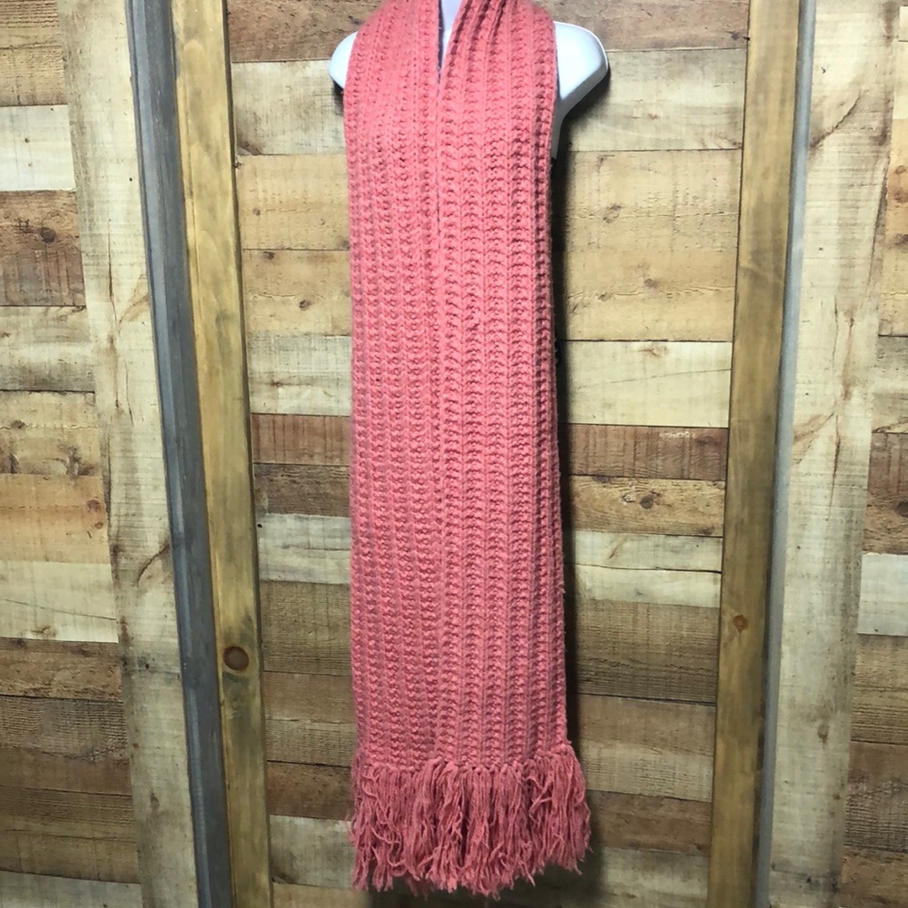 Abercrombie and Fitch 100% wool chunky crochet knit extra long scarf